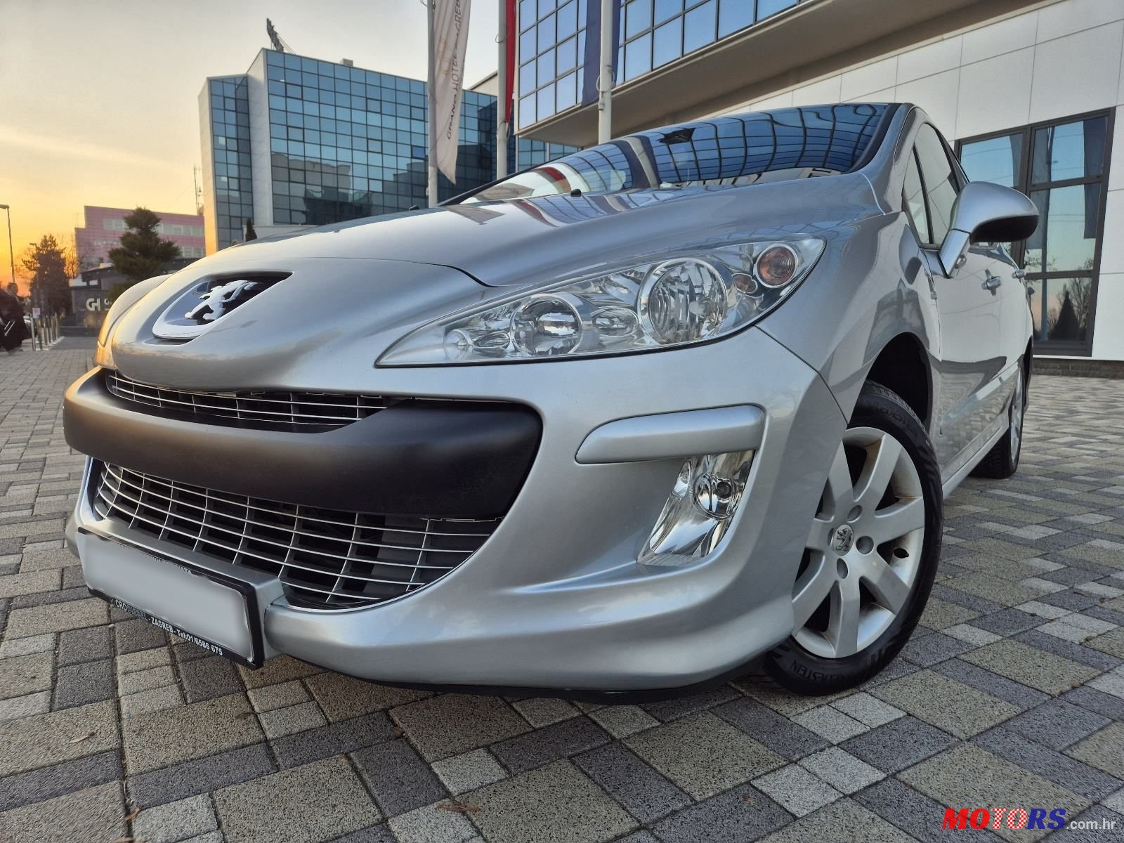2010' Peugeot 308 1,4 16V Vti photo #3