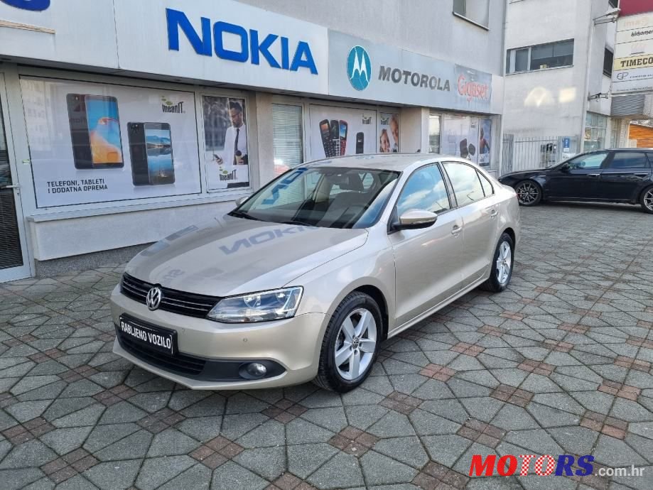 2013' Volkswagen Jetta 1,6 Tdi photo #1