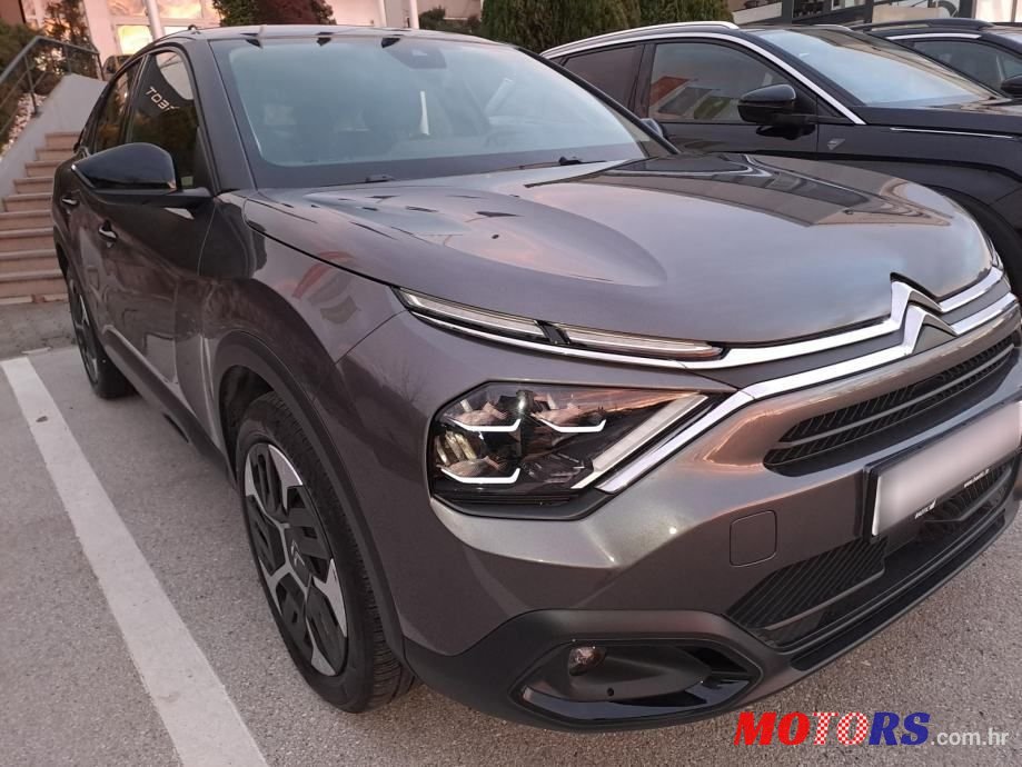 2022' Citroen C4 1,5 Bluehdi photo #2