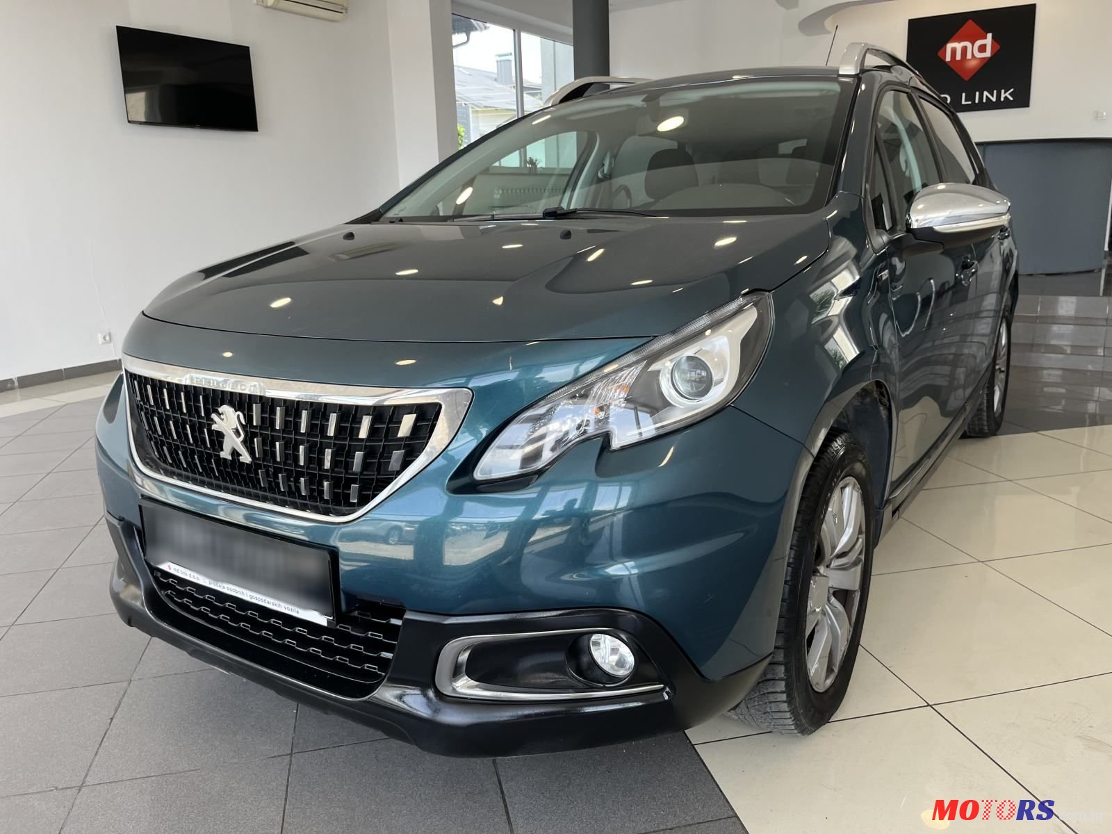 2017' Peugeot 2008 1,6 Bluehdi photo #1