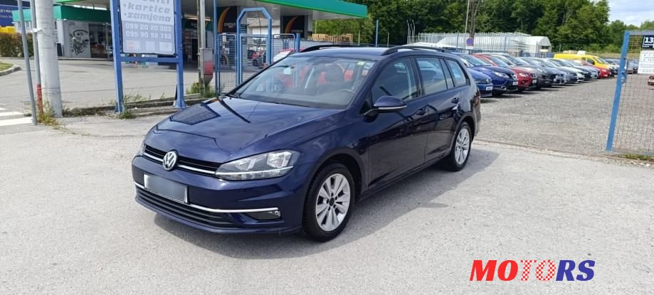 2020' Volkswagen Golf VII 1,6 Tdi photo #1