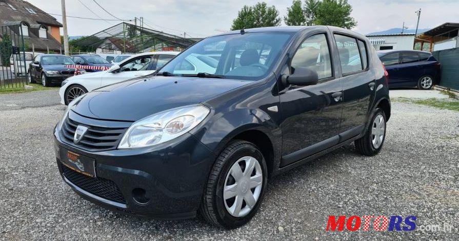 2009' Dacia Sandero 1,5 Dci photo #1