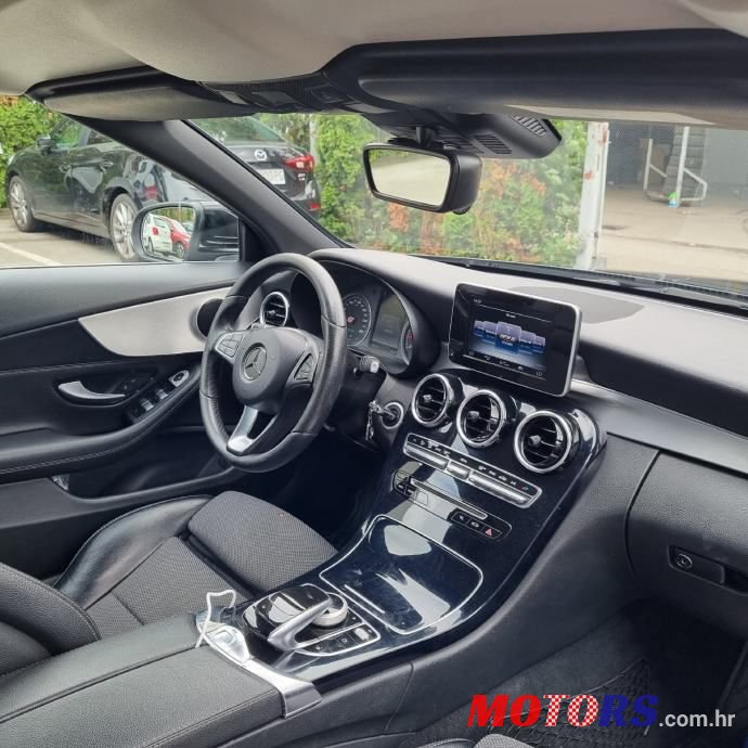2017' Mercedes-Benz C-Klasa 220 D photo #3