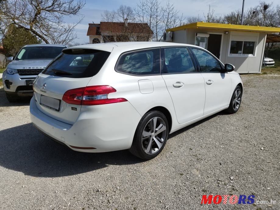 2018' Peugeot 308 Sw photo #4