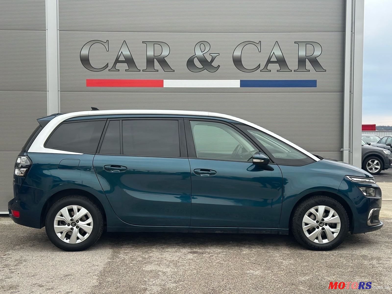 2019' Citroen C4 Grand Picasso photo #5