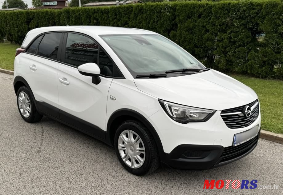 2019' Opel Crossland 1,2 photo #1