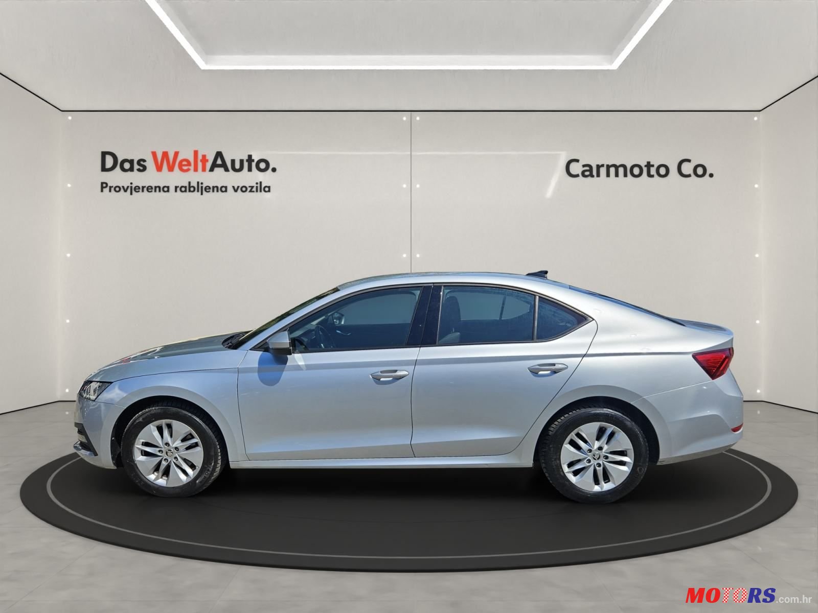 2021' Skoda Octavia 2,0 Tdi photo #2