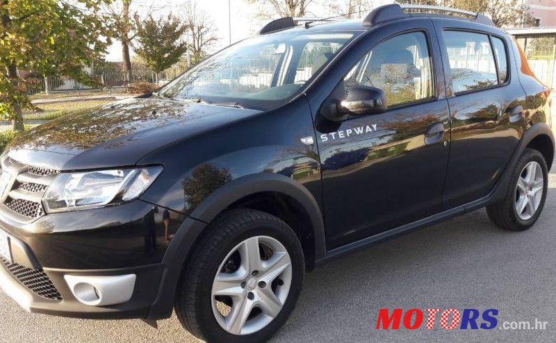 2016' Dacia Sandero Stepway photo #1