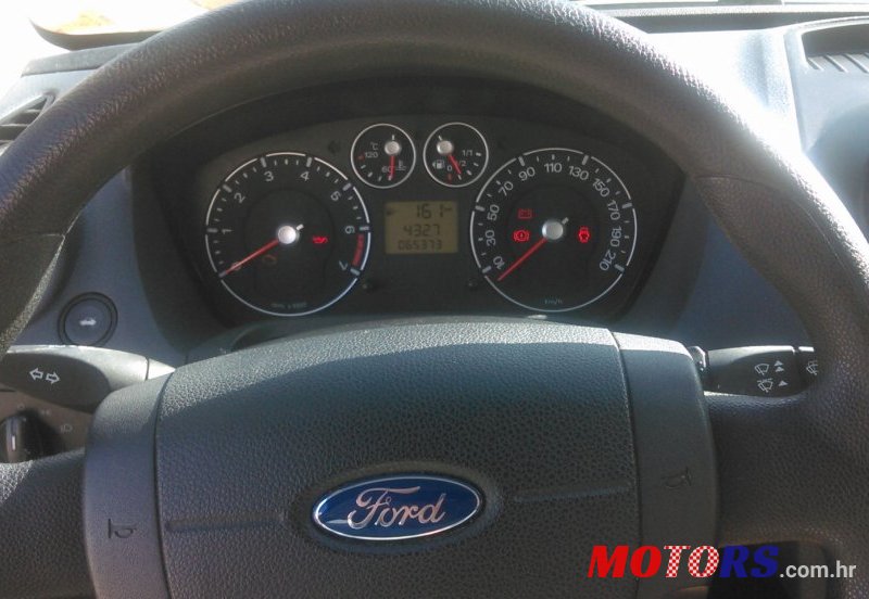 2007' Ford Fiesta photo #3
