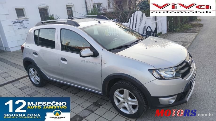 2015' Dacia Sandero photo #1