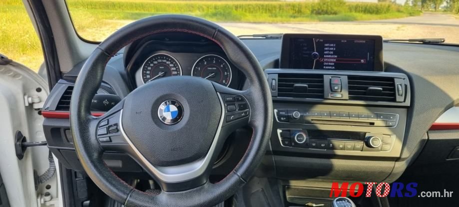 2012' BMW Serija 1 116D Sport photo #6
