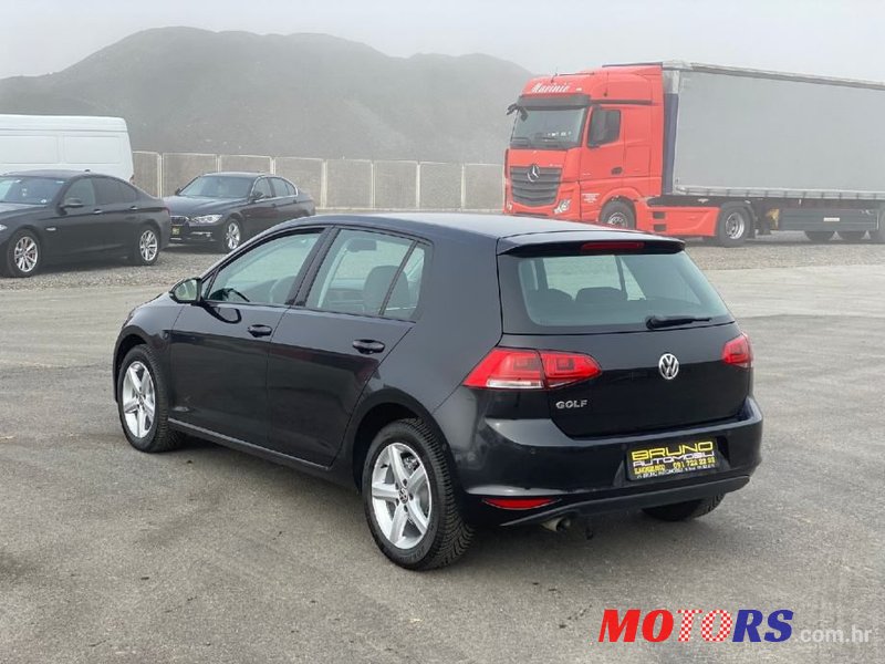 2015' Volkswagen Golf 7 1,6 Tdi Bmt photo #4