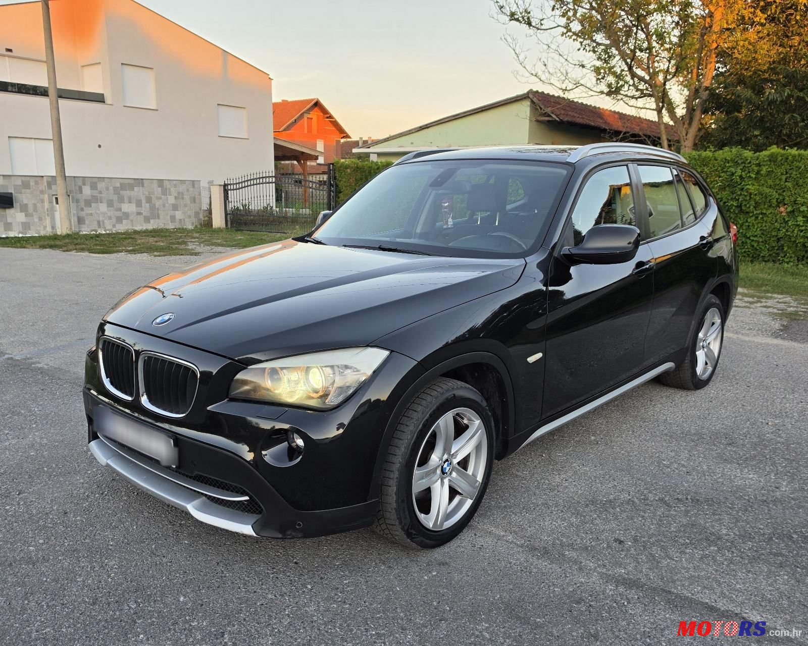 2011' BMW X1 Xdrive20D photo #4