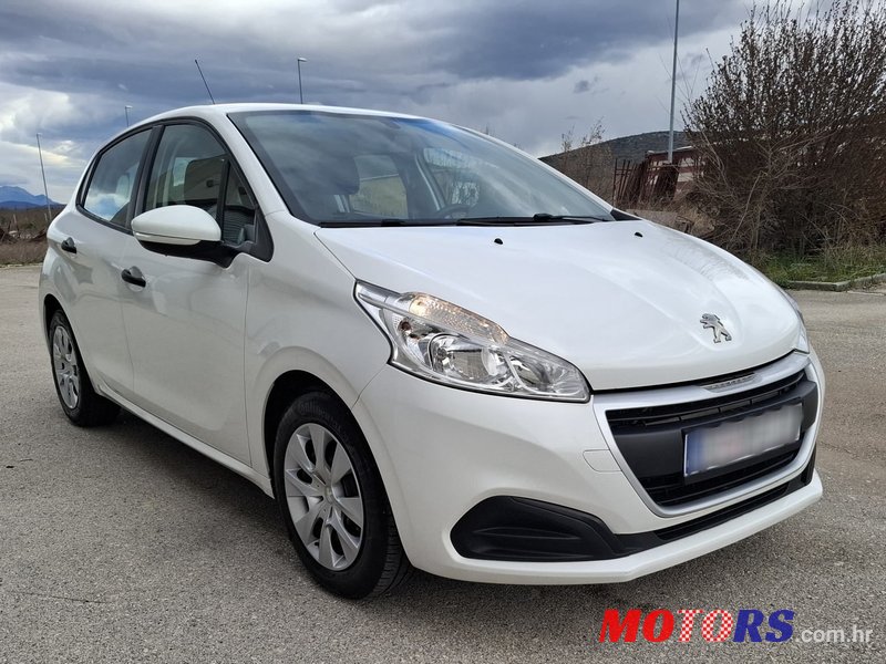 2017' Peugeot 208 1,6 Bluehdi photo #5