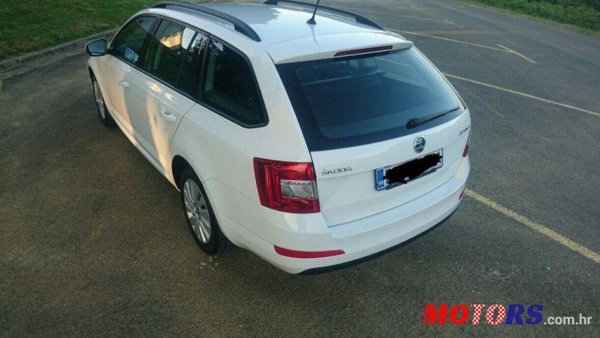 2014' Skoda Octavia Combi 1,6 Tdi photo #2