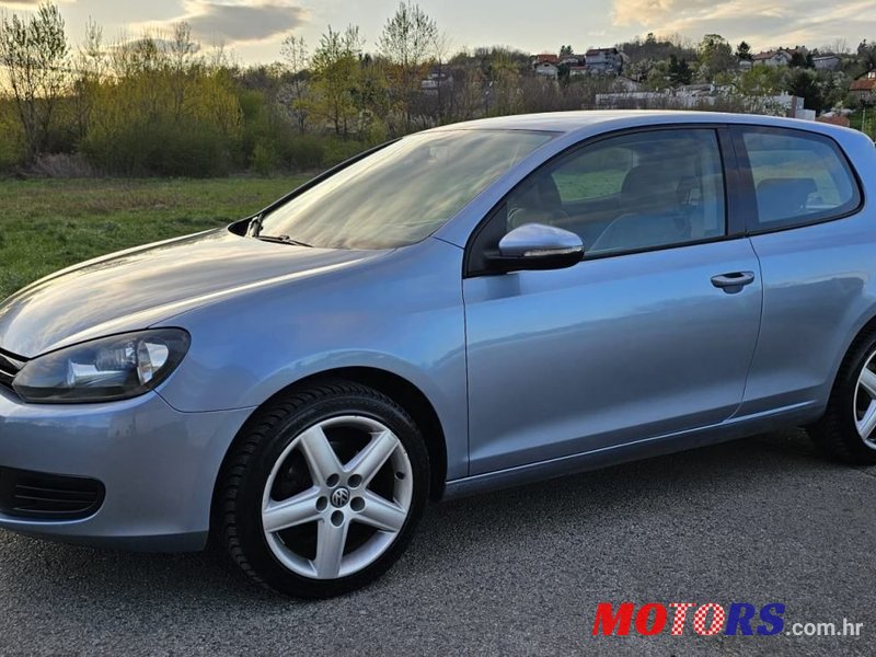 2009' Volkswagen Golf VI 2,0 Tdi photo #5