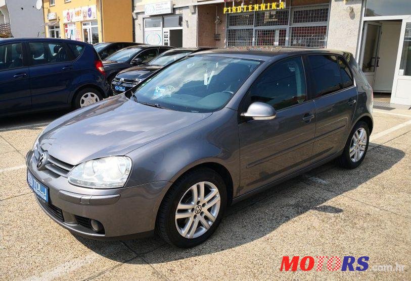 2007' Volkswagen Golf V 1,9 Tdi photo #3