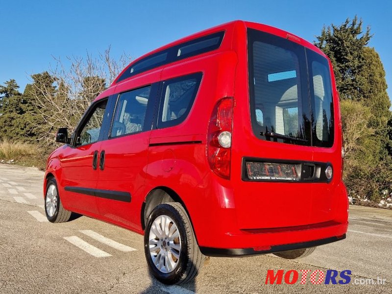 2013' Fiat Doblo 1,6 Multijet 16V photo #6