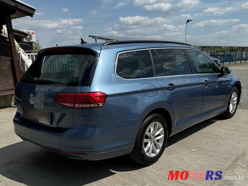 2015' Volkswagen Passat Variant photo #5
