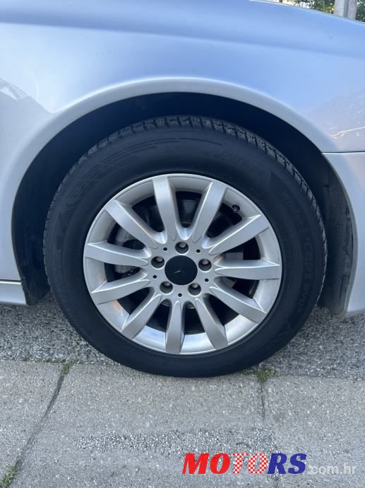 2007' Mercedes-Benz E-Klasa photo #6