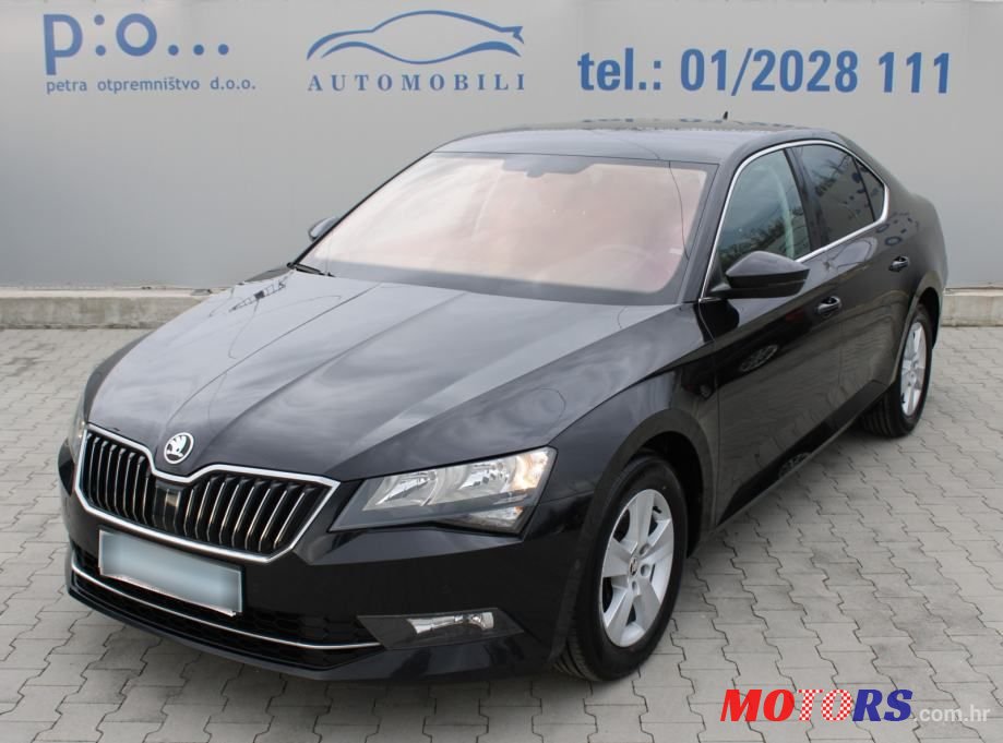 2018' Skoda Superb photo #1