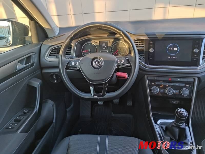 2019' Volkswagen T-Roc 1,6 Tdi photo #6