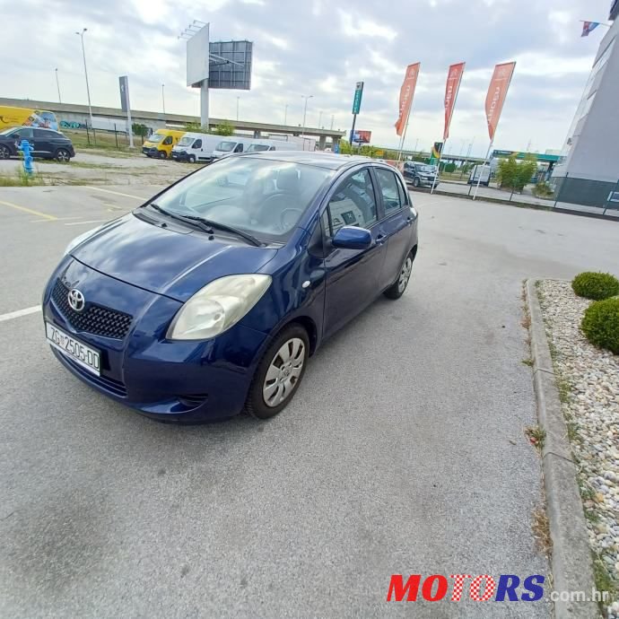 2006' Toyota Yaris 1,3 Vvt-I photo #2