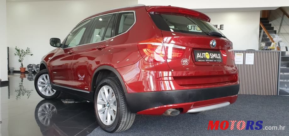 2011' BMW X3 Xdrive20D photo #3