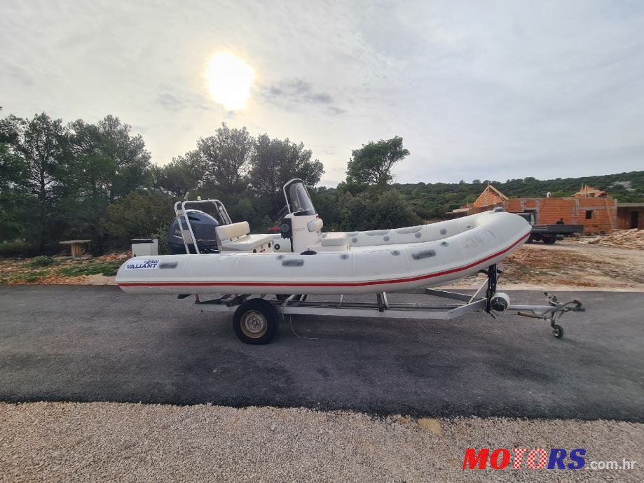 2006' Valiant 570 photo #1