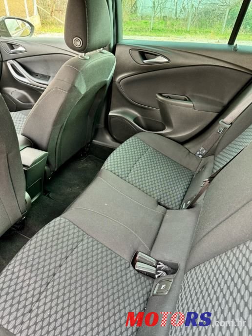 2019' Opel Astra 1,0 photo #5