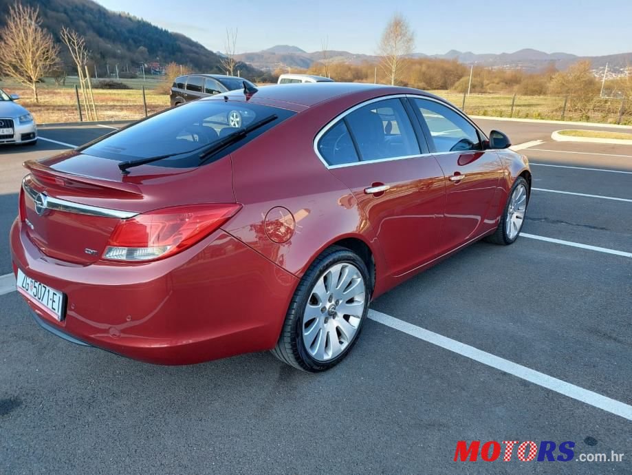 2010' Opel Insignia Sport photo #6