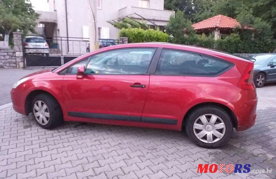 2006' Citroen C4 1,6 Hdi 16V X photo #1