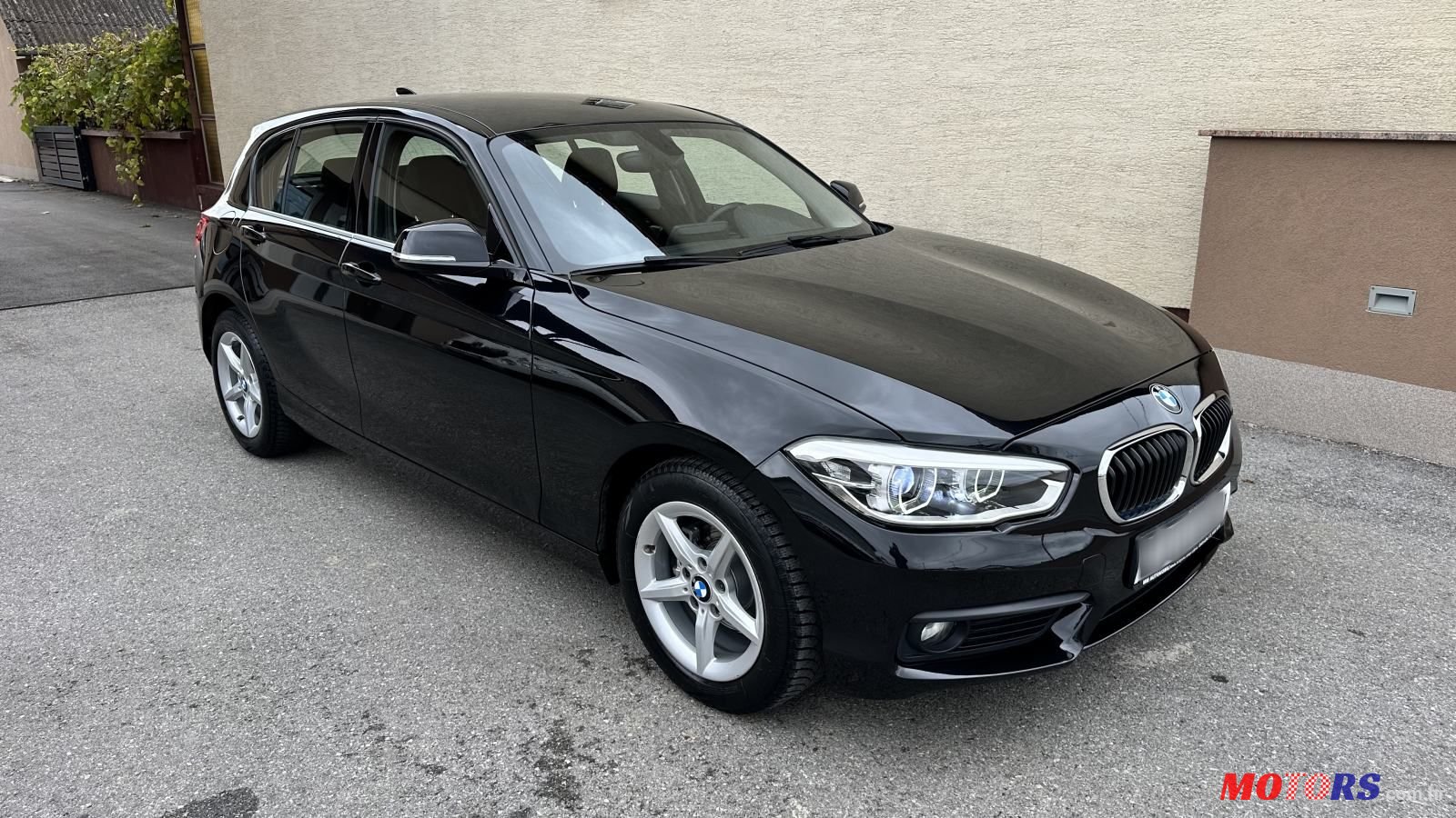 2015' BMW Serija 1 116D photo #1