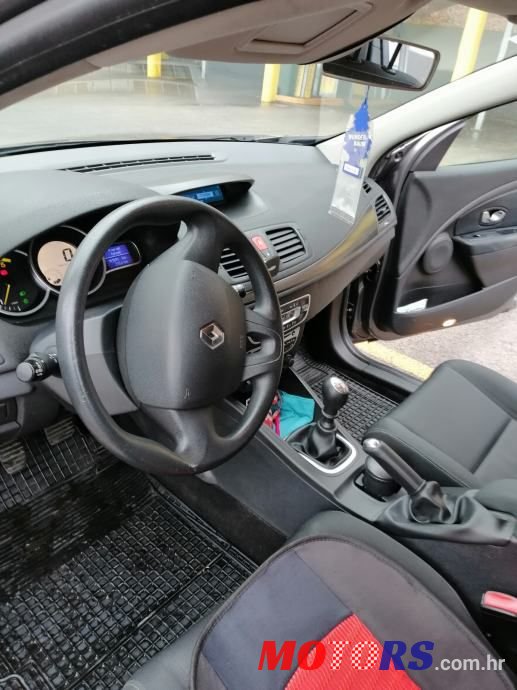 2010' Renault Megane Grandtour 1,5 Dci photo #6