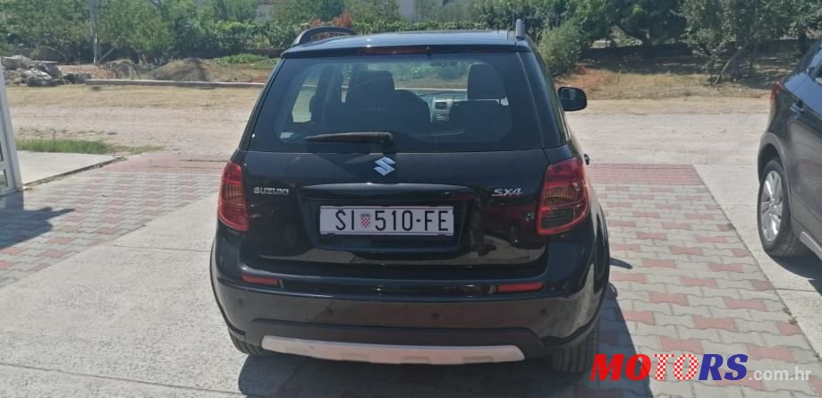 2013' Suzuki SX4 1,6 Glx photo #4