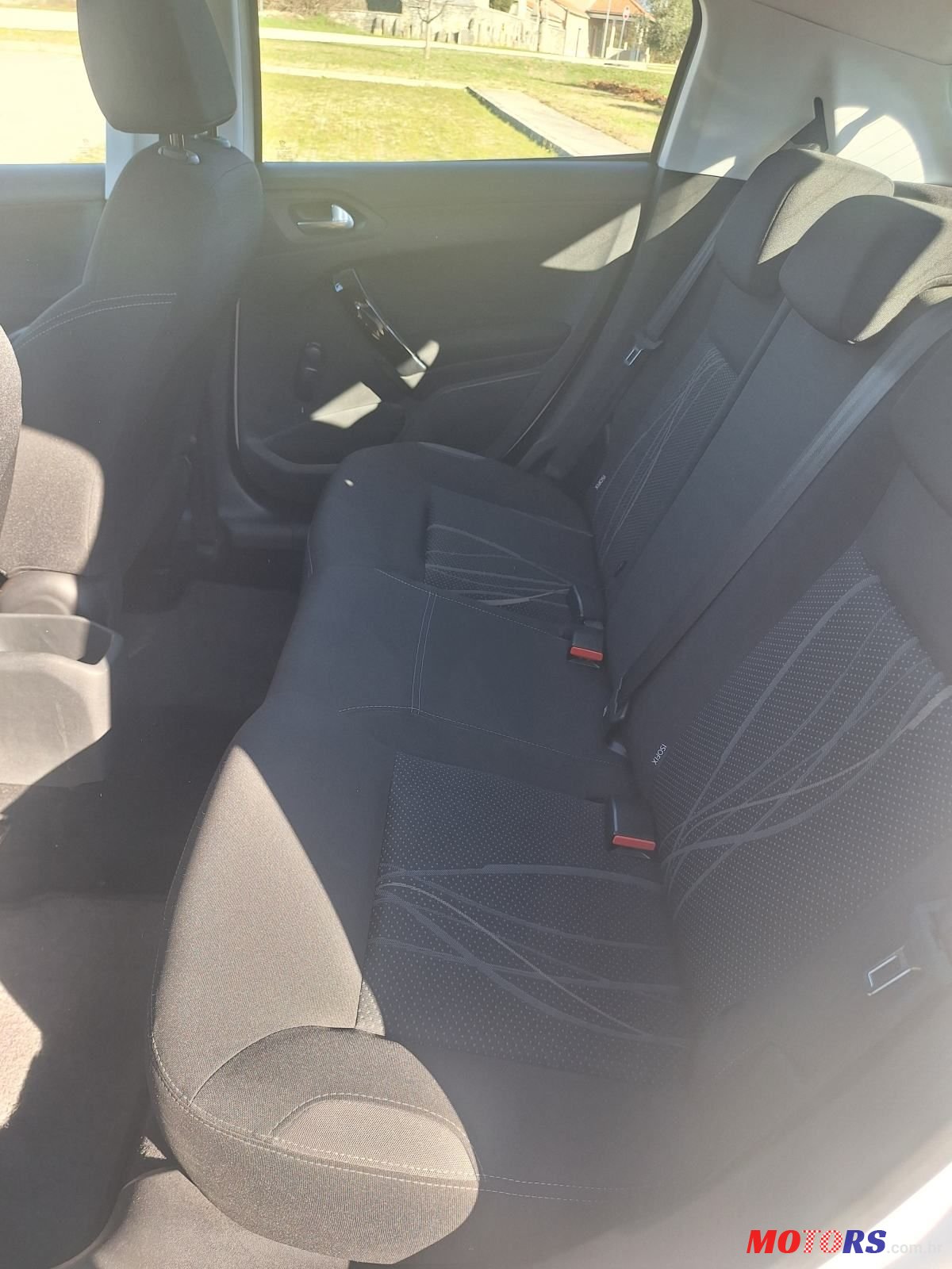 2020' Peugeot 208 1,5 Bluehdi photo #6