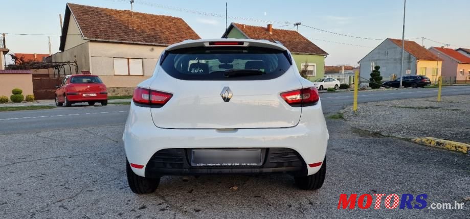 2016' Renault Clio Dci 75 photo #4
