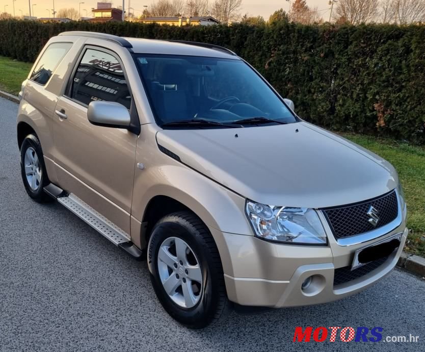 2006' Suzuki Grand Vitara 1,6 photo #1