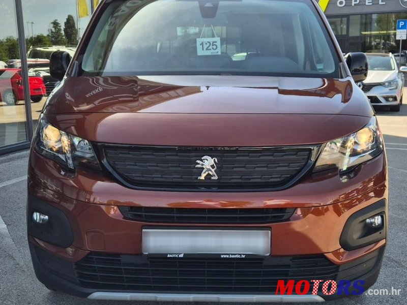 2020' Peugeot Rifter photo #3