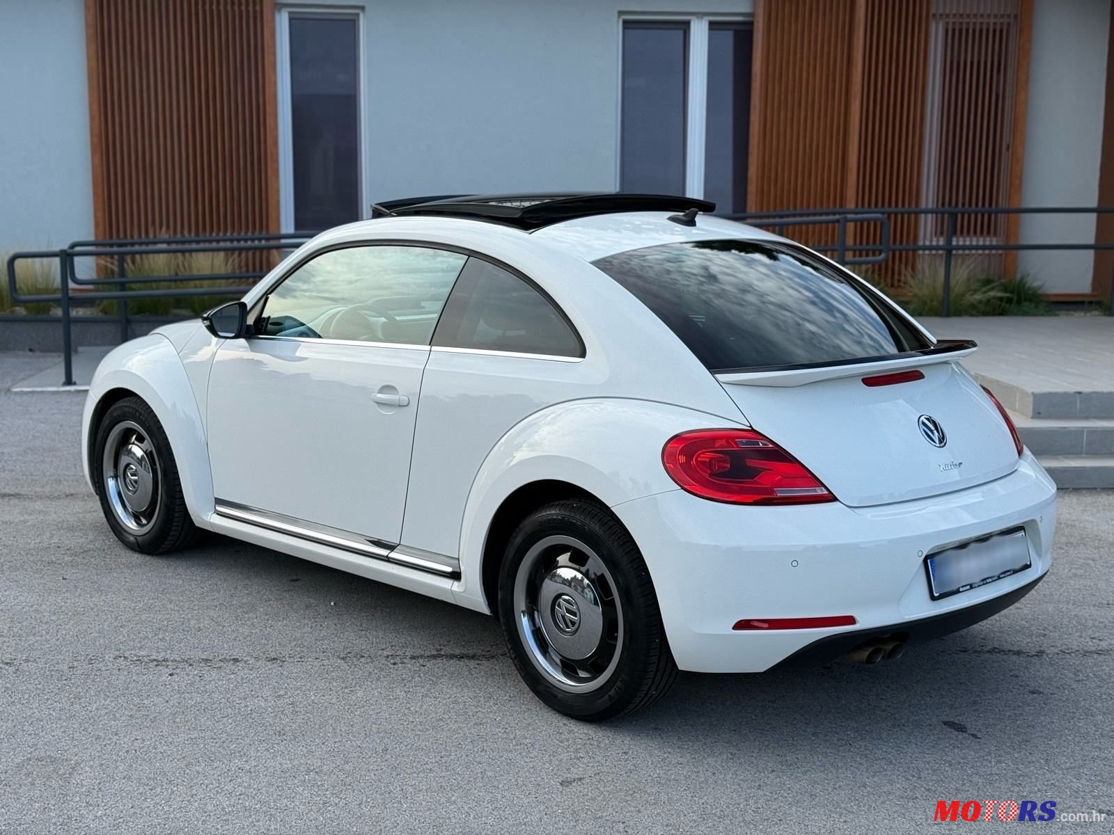 2012' Volkswagen Beetle 2.0 Tdi photo #3
