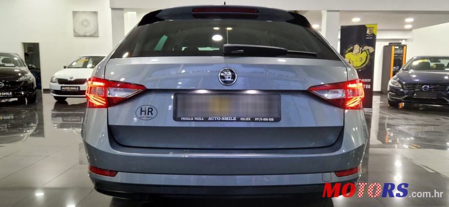 2018' Skoda Superb Combi photo #6