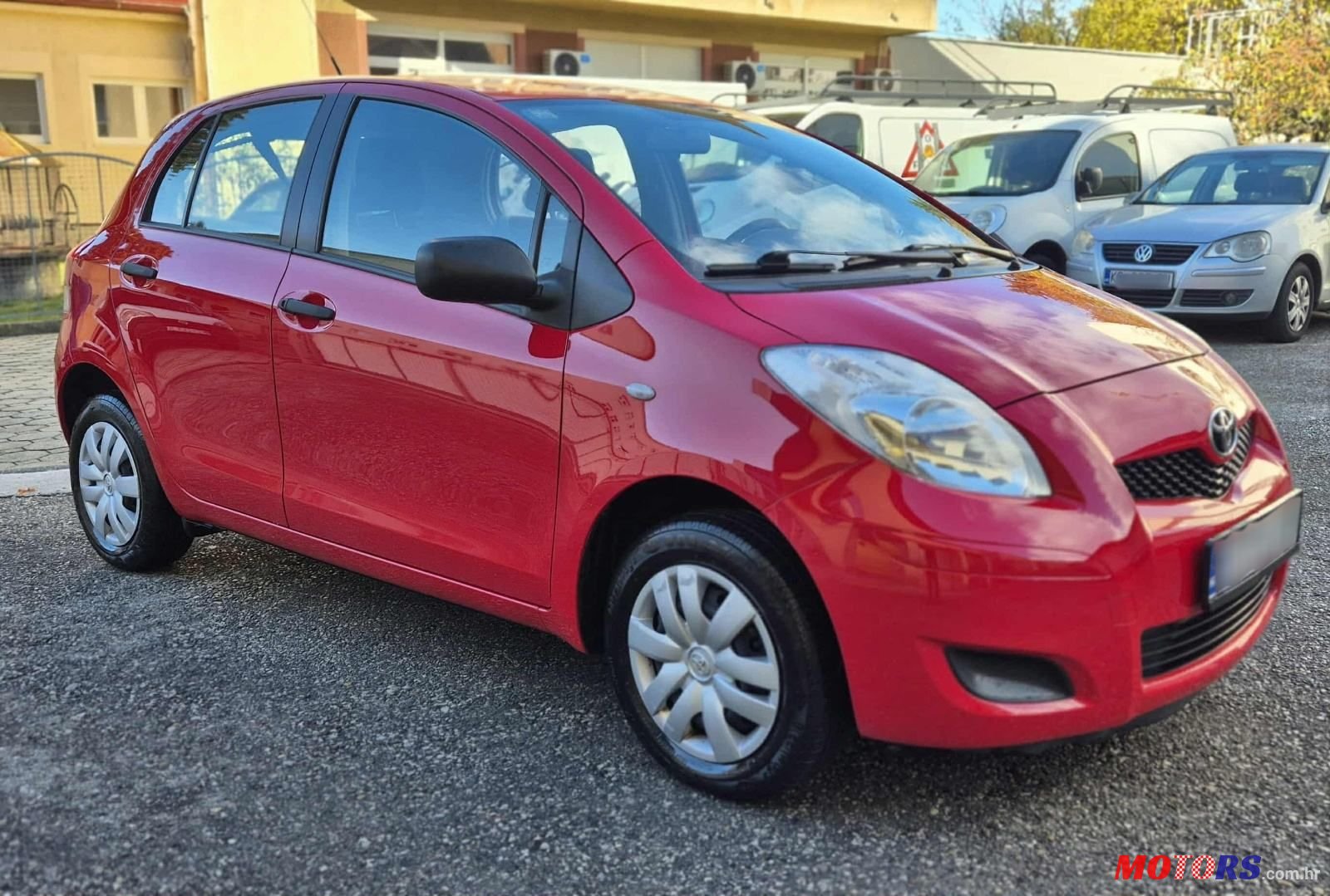 2010' Toyota Yaris 1,0 Vvt-I photo #3