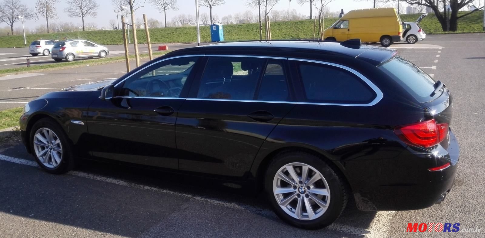 2011' BMW Serija 5 520D photo #2