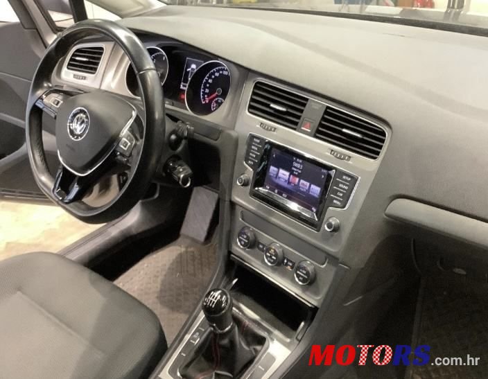 2014' Volkswagen Golf 7 1,6 Tdi Bmt photo #4