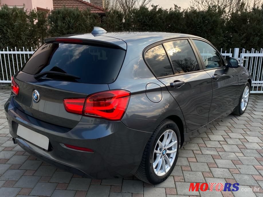 2016' BMW Serija 1 116D photo #4