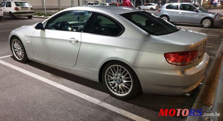 2007' BMW Serija 3 Coupe 320Cd photo #1