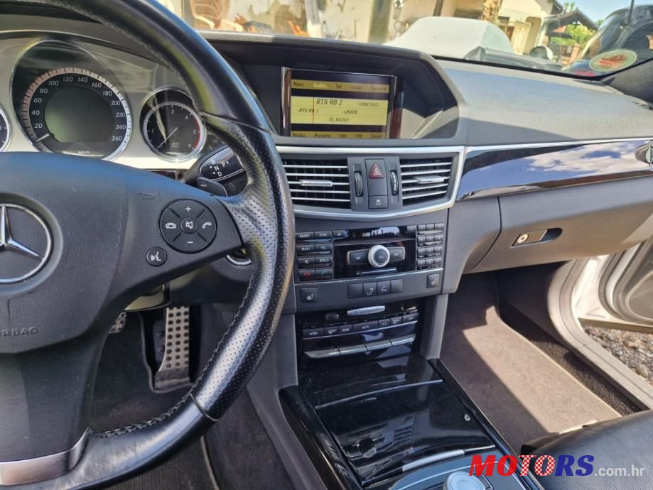 2009' Mercedes-Benz E-Klasa 350 Cdi photo #5