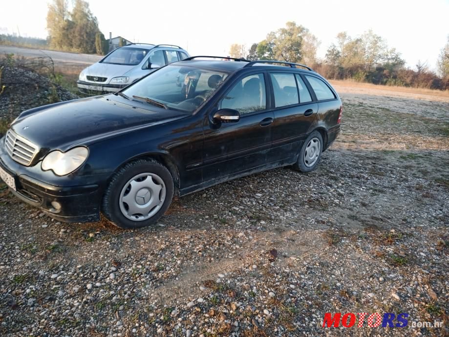 2004' Mercedes-Benz C-Klasa 220 T photo #6