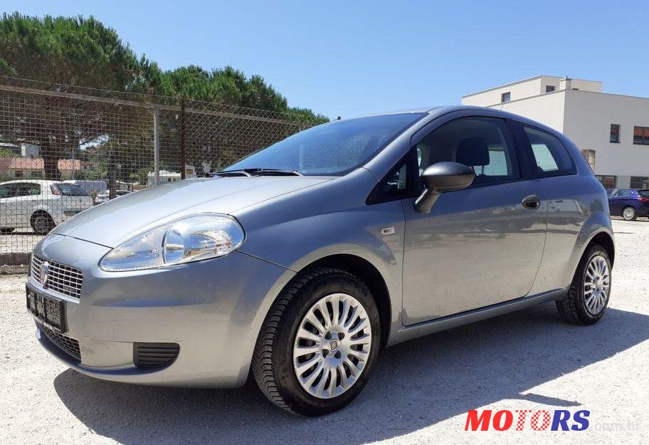 2009' Fiat Grande Punto 1,3 Multijet 16V photo #1