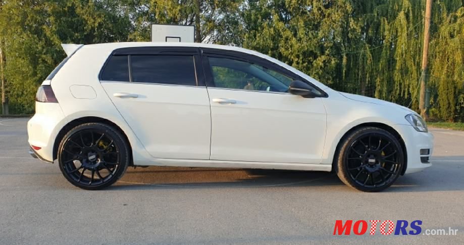 2013' Volkswagen Golf 7 photo #5